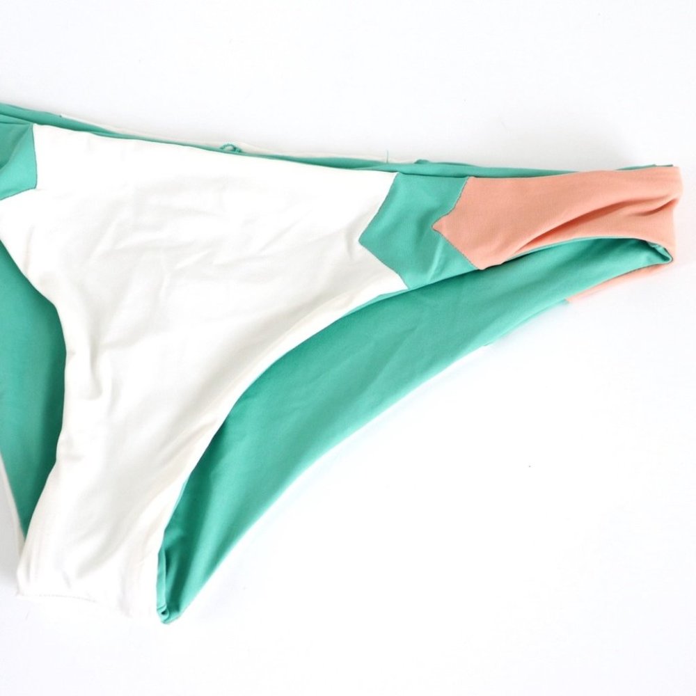 L*Space Barracuda Reversible Bikini Bottom - Picture 4 of 6